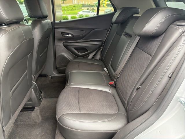 Used 2022 Buick Encore Preferred w/ Safety Package FWD image 27