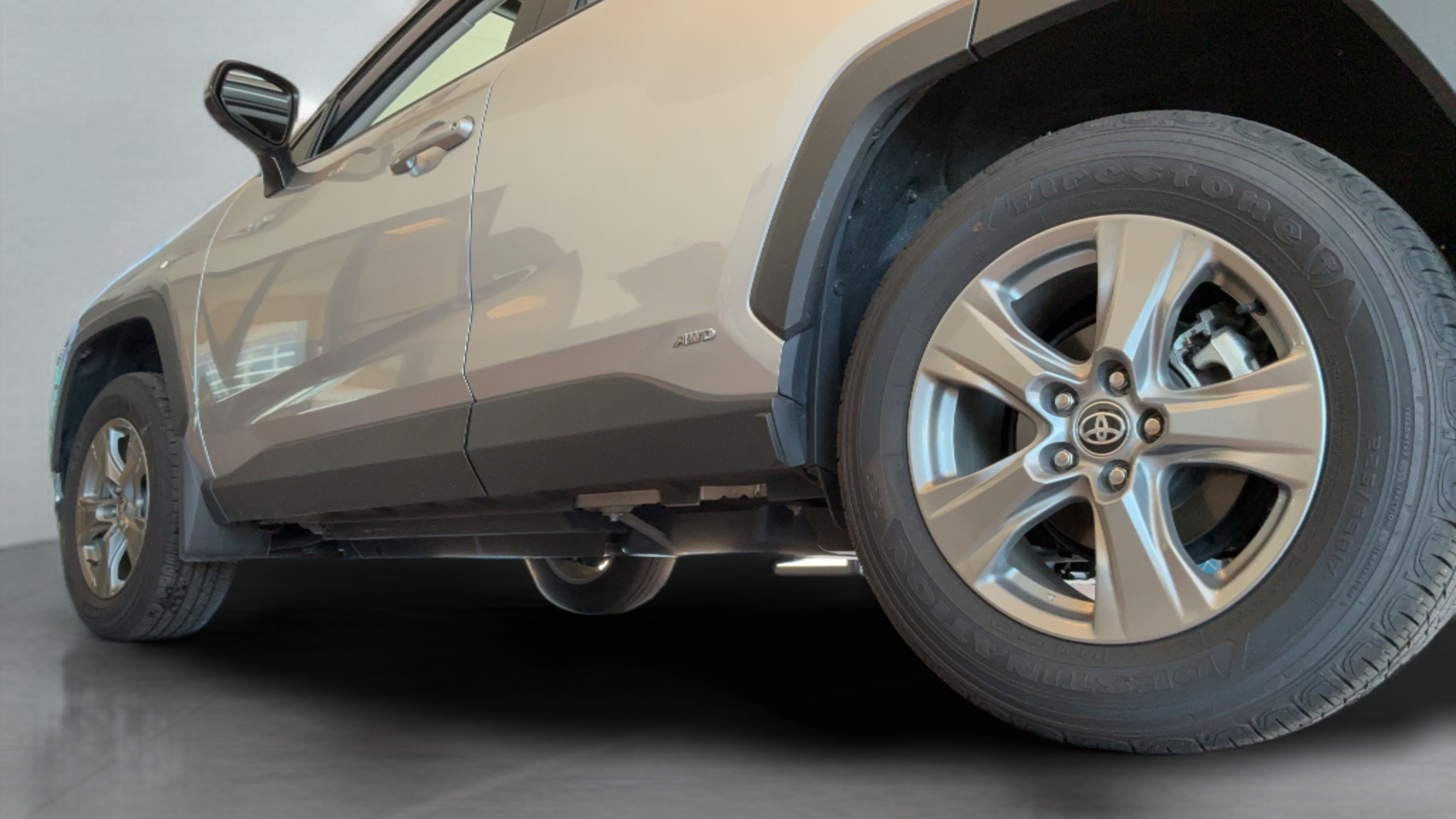 Used 2025 Toyota RAV4 LE AWD/4WD image 36