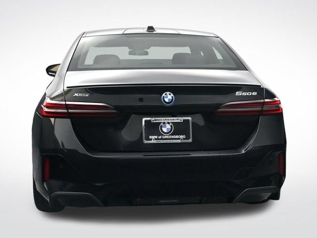 New 2027 BMW 550e xDrive w/ Executive Package AWD/4WD image 6