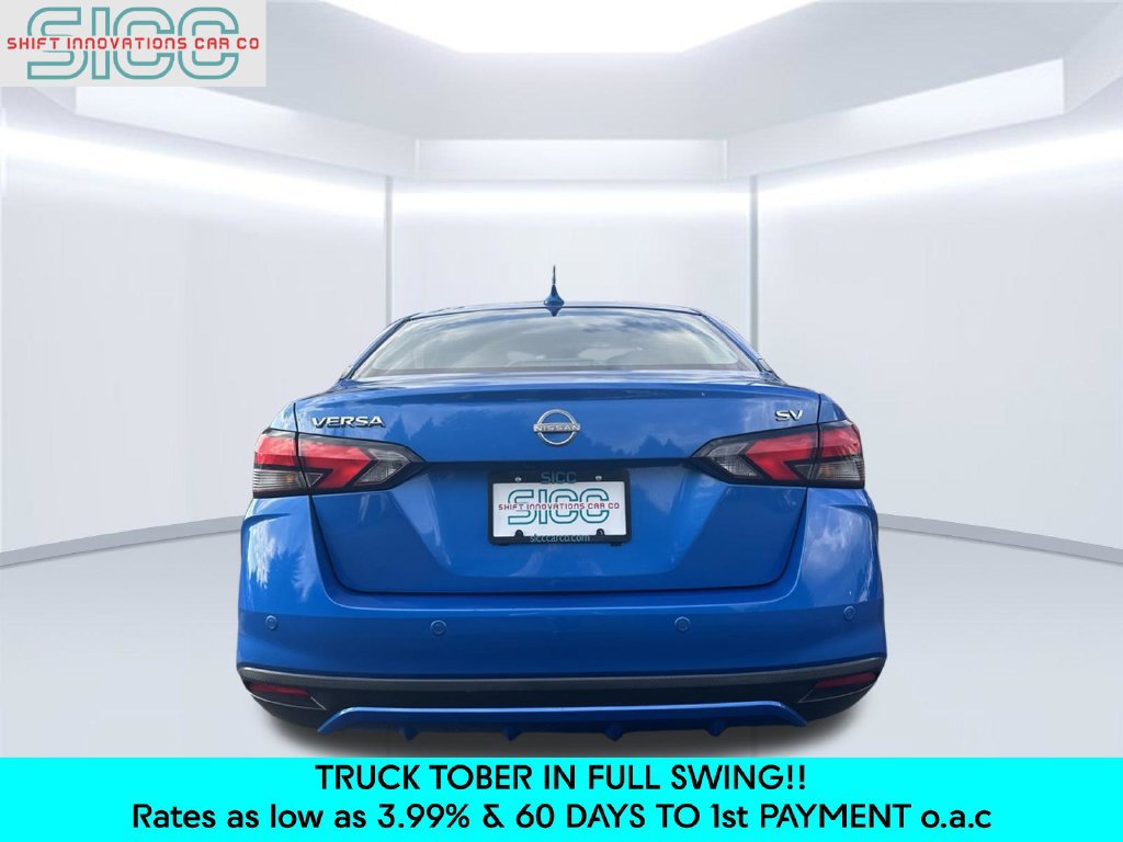 Used 2024 Nissan Versa SV FWD image 5