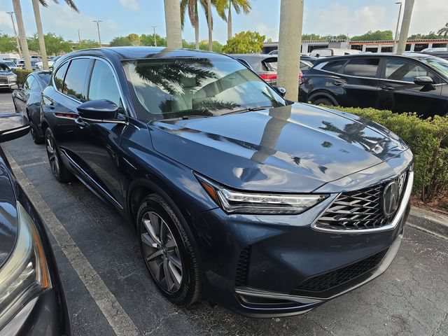 Used 2025 Acura MDX w/ Technology Package FWD image 2