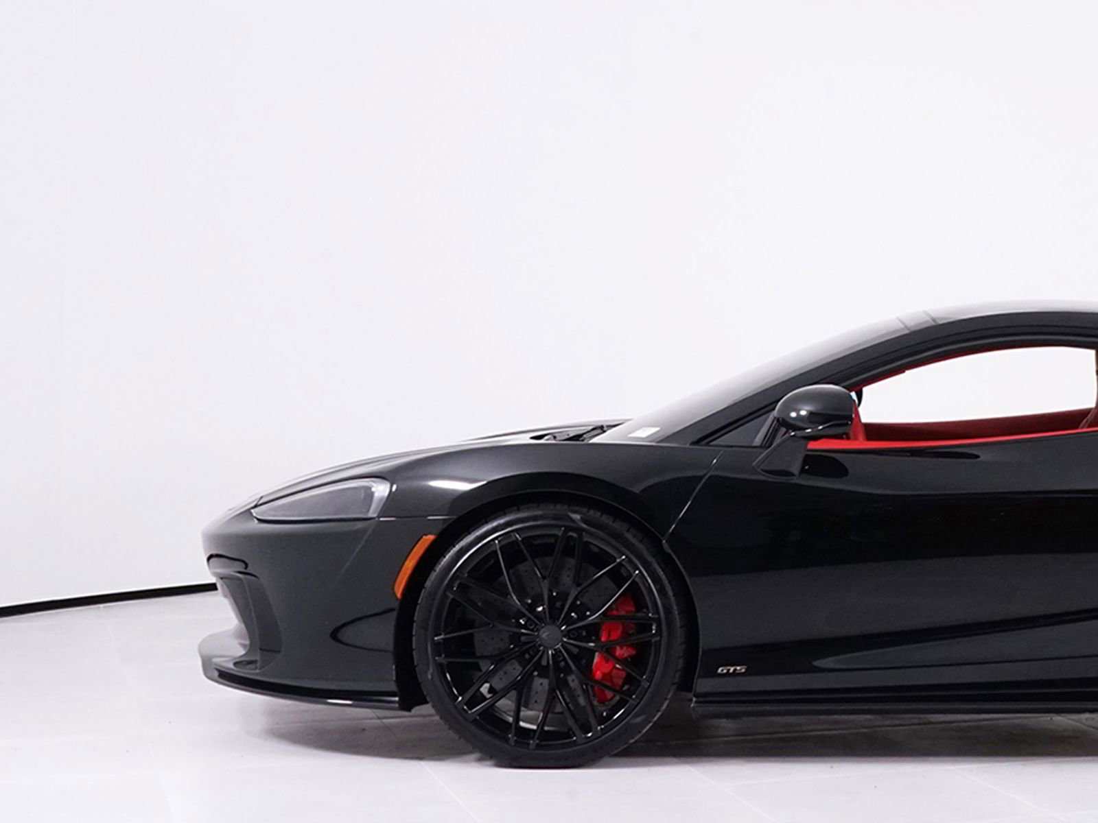 Used 2025 McLaren GTS image 12