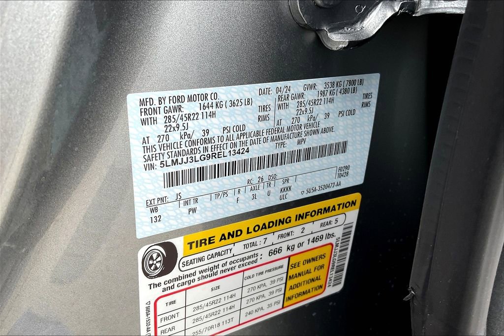 New 2024 Lincoln Navigator L Reserve AWD/4WD image 13