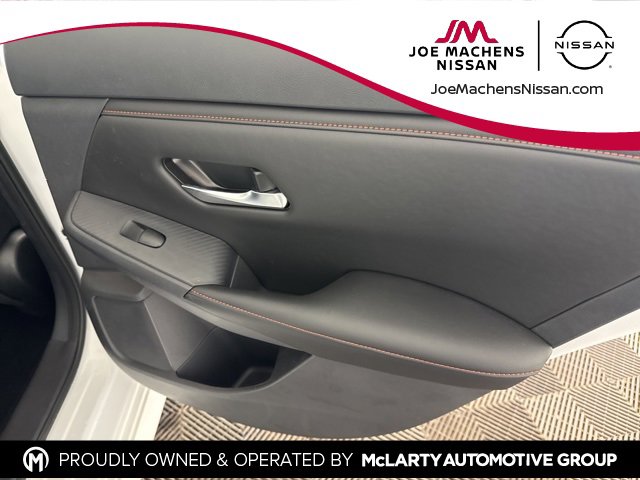 Certified 2025 Nissan Sentra SR image 22