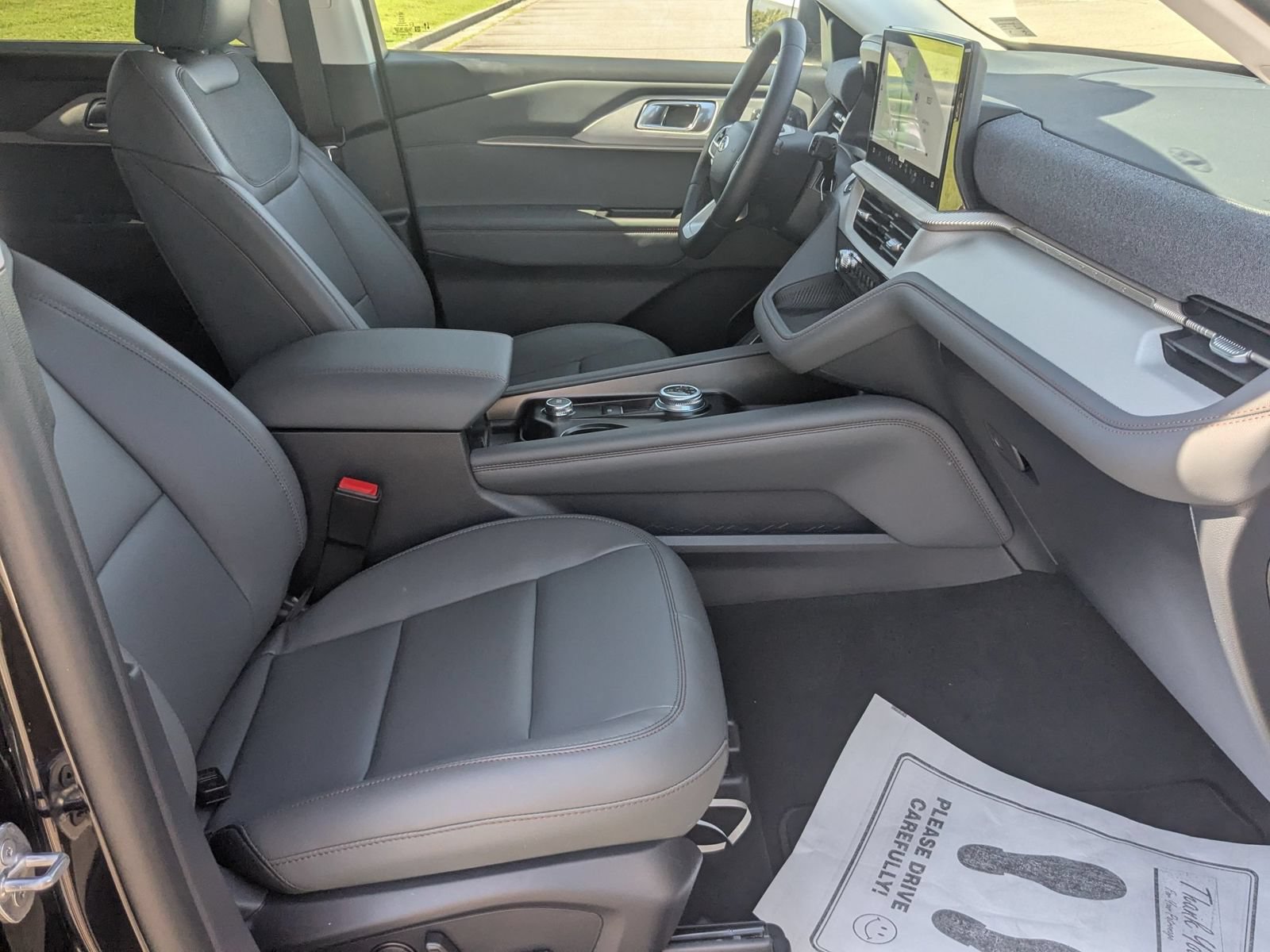 New 2026 Ford Explorer Active w/ Active Comfort Package RWD image 39