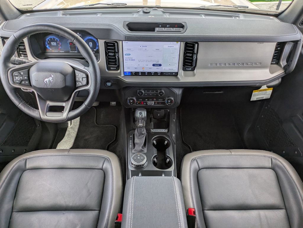 New 2025 Ford Bronco Outer Banks image 14