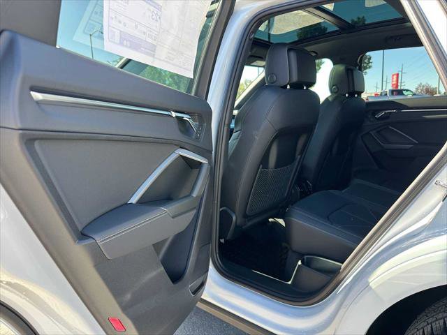 New 2025 Audi Q3 2.0T Premium image 15