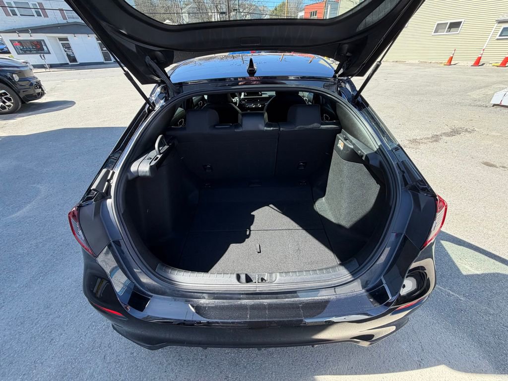 Used 2023 Honda Civic Sport image 11