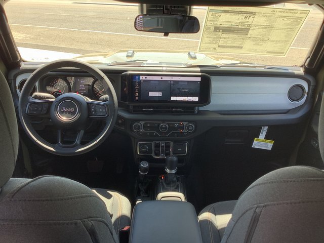 New 2025 Jeep Gladiator Sport AWD/4WD image 6