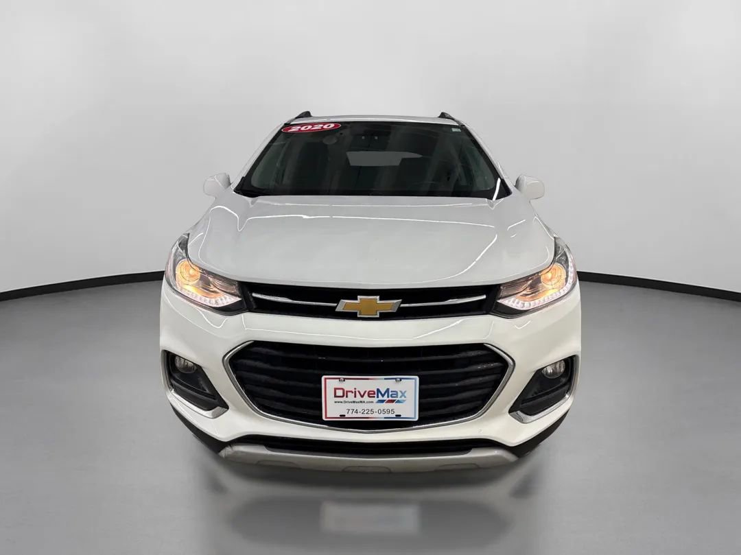 Used 2020 Chevrolet Trax Premier image 2