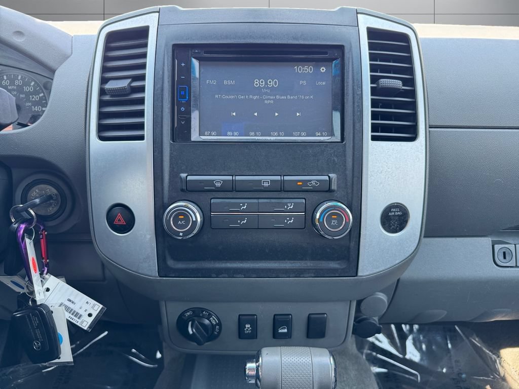 Used 2012 Nissan Frontier SV AWD/4WD image 15