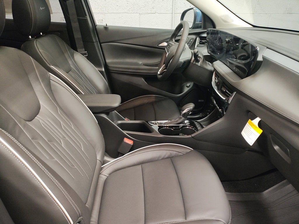 New 2026 Buick Encore GX Avenir w/ Avenir Technology Package image 7