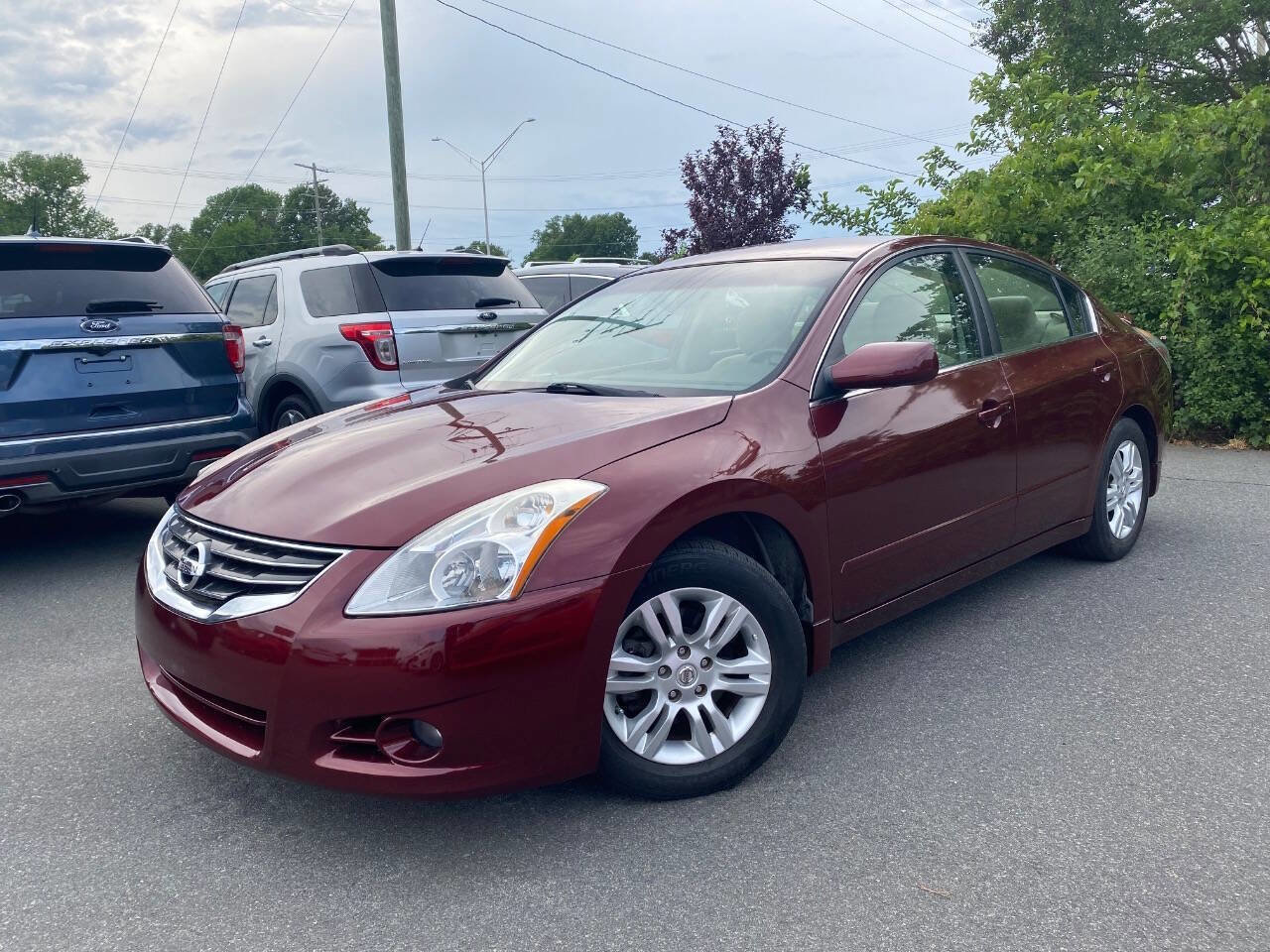 Used 2012 Nissan Altima 2.5 S w/ 20th Anniversary Pkg FWD image 1