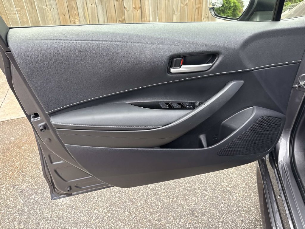 Used 2025 Toyota Corolla SE FWD image 20