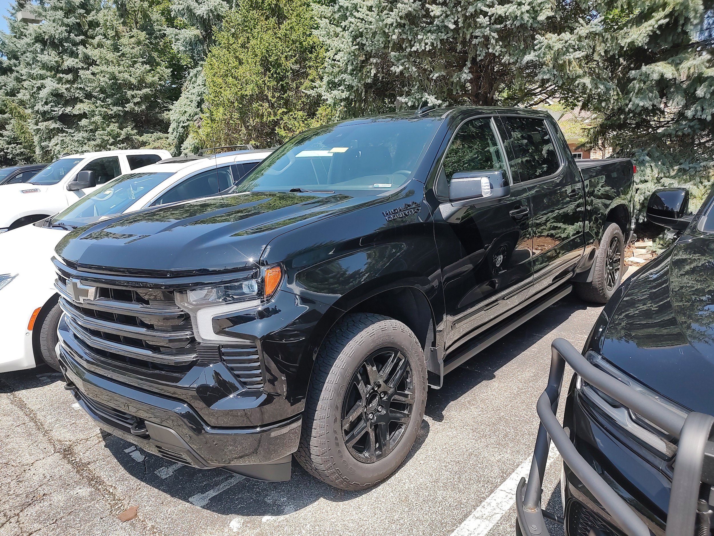 Used 2024 Chevrolet Silverado 1500 High Country w/ Midnight Edition