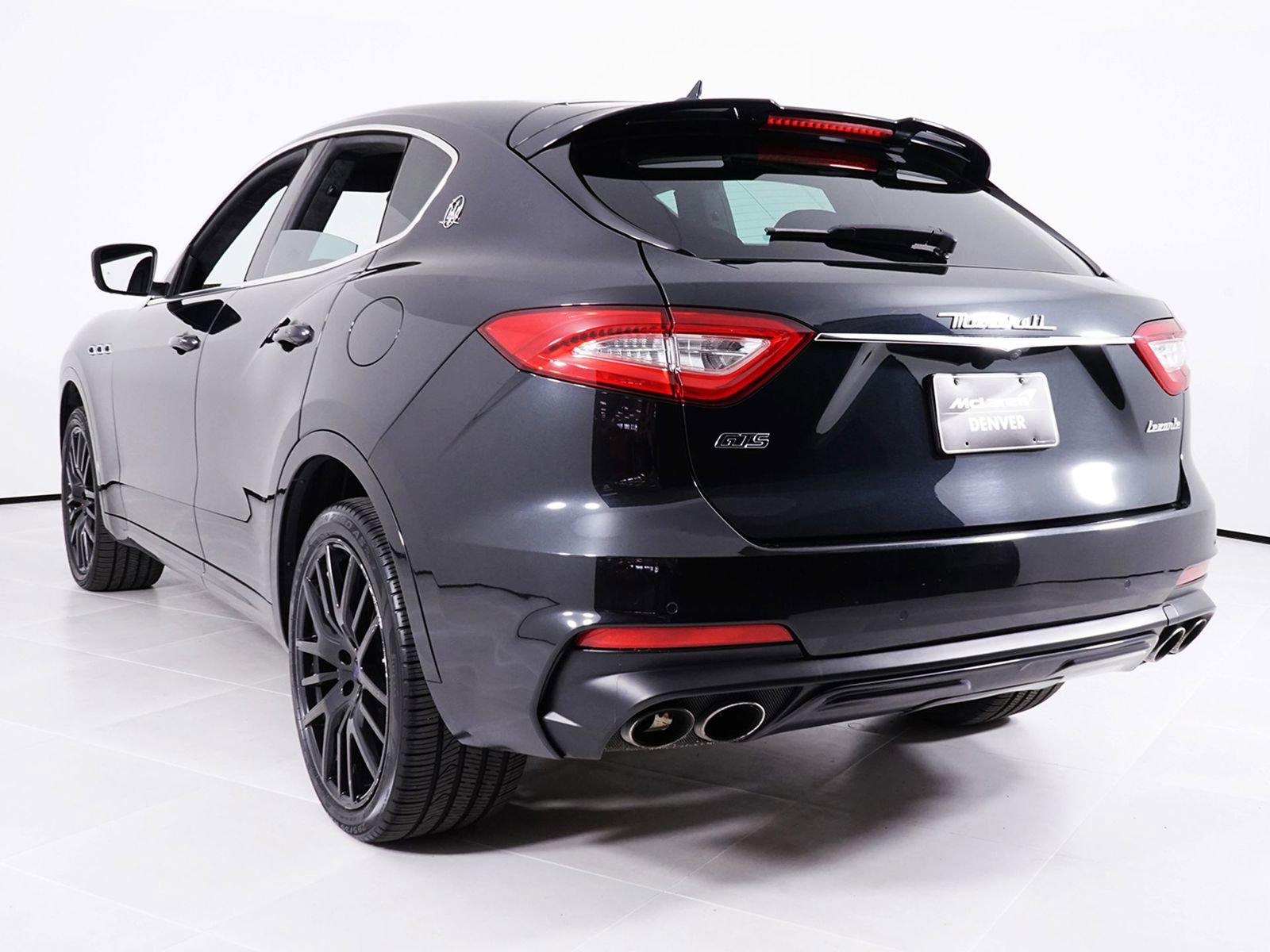 Used 2019 Maserati Levante GTS image 18