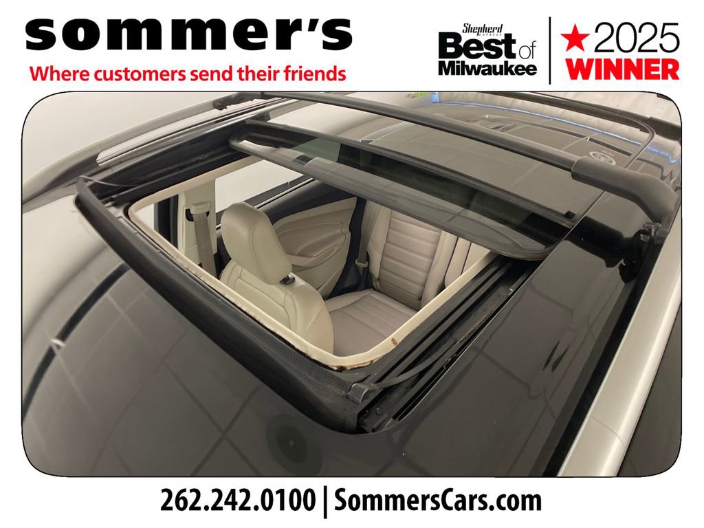 Used 2018 Ford Escape Titanium w/ Ford Safe & Smart Package AWD/4WD image 19