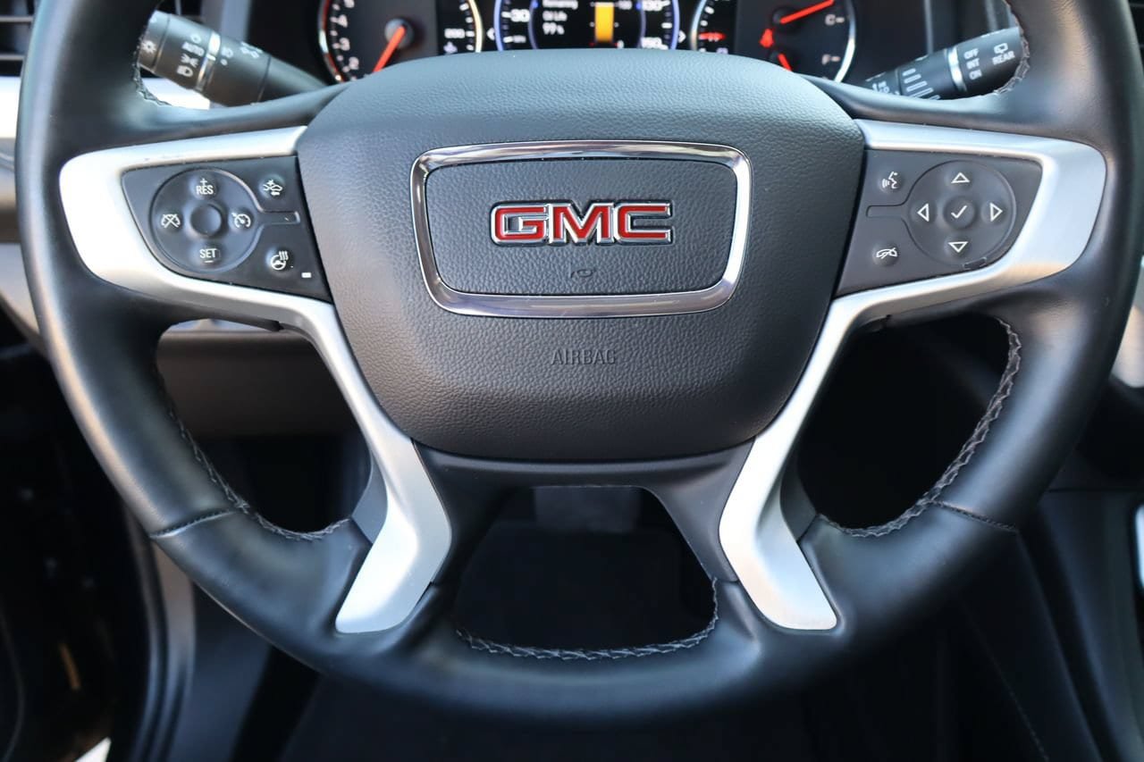 Used 2023 GMC Acadia SLT w/ Elevation Edition FWD image 13