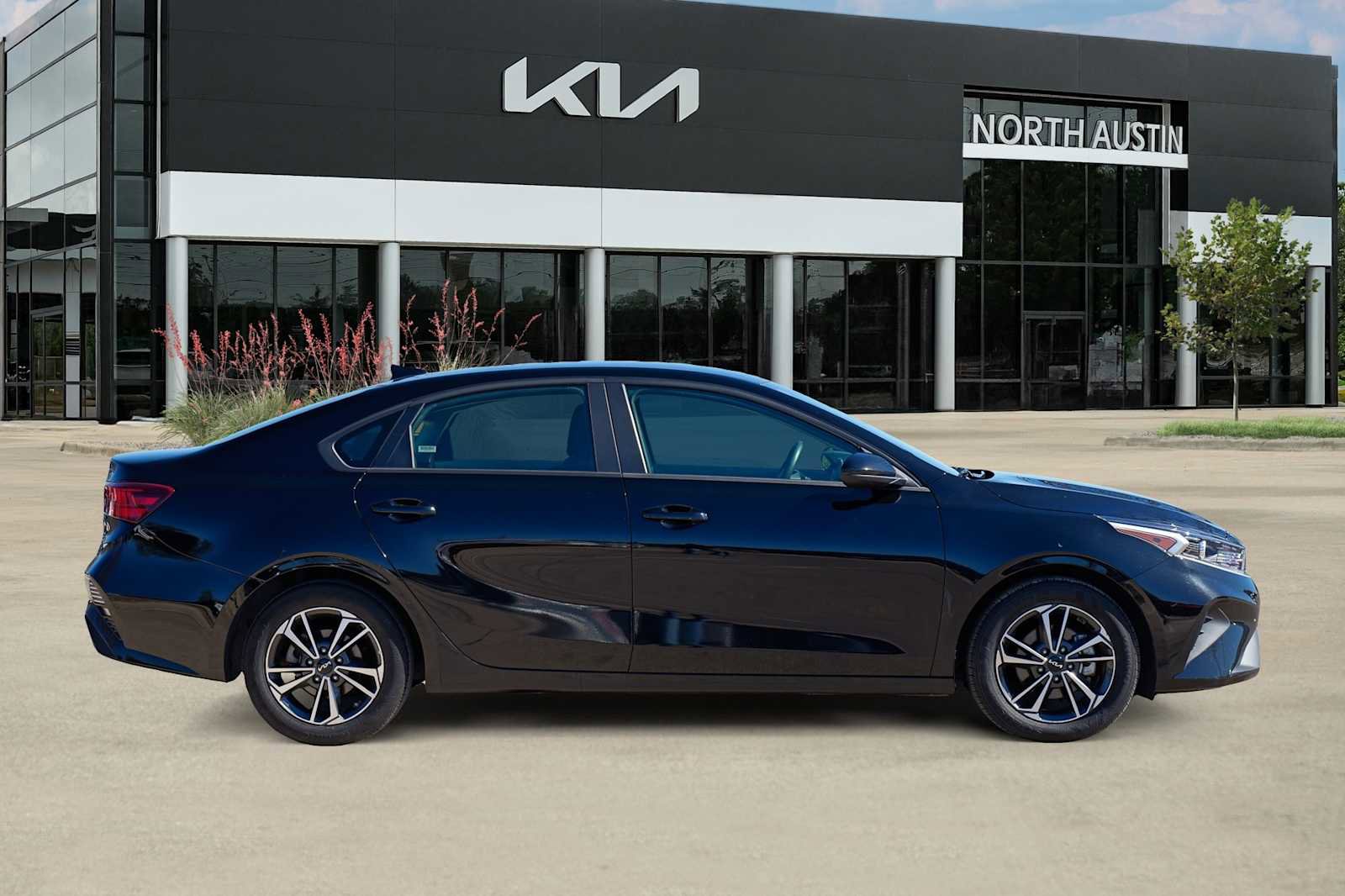Certified 2024 Kia Forte LXS image 7