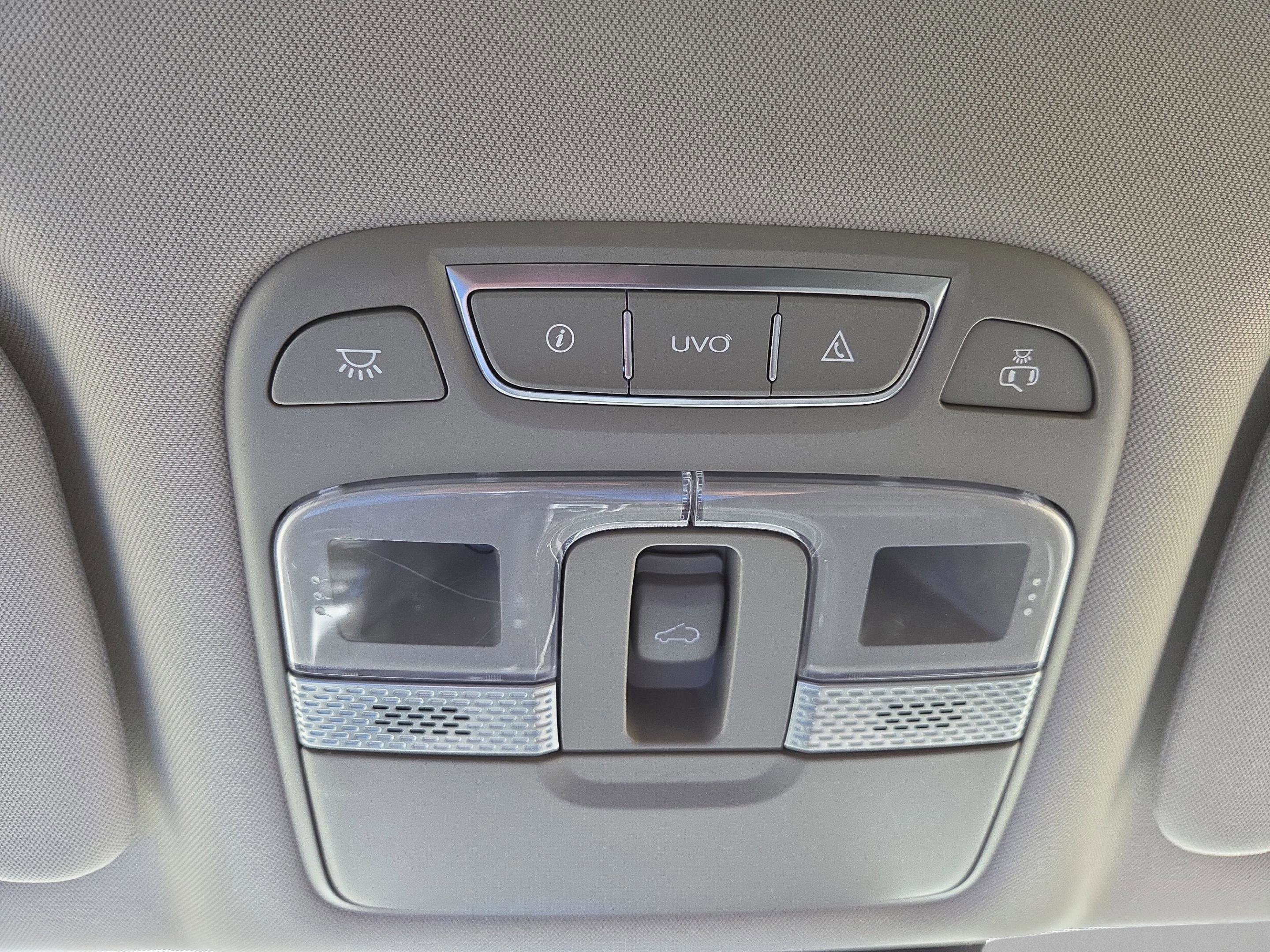 Used 2020 Kia Telluride EX image 17