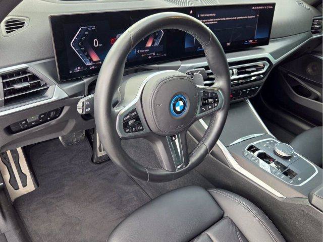 Used 2023 BMW 330e RWD image 11