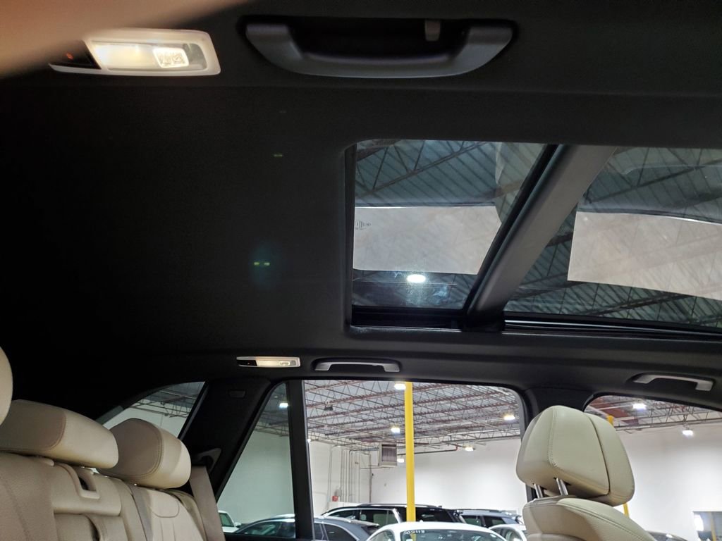 Used 2018 BMW X5 xDrive40e AWD/4WD image 24