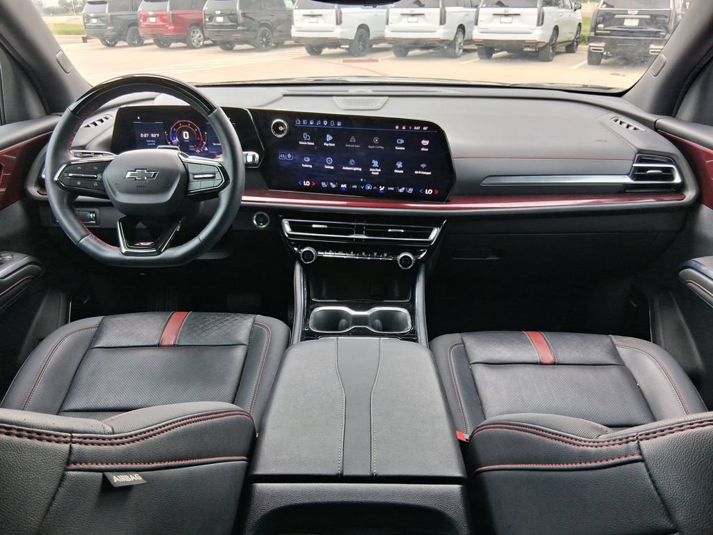 Used 2024 Chevrolet Traverse RS w/ LPO, Floor Liner Package FWD image 10