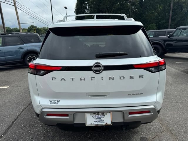 Used 2025 Nissan Pathfinder Platinum FWD image 7