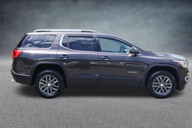 Used 2019 GMC Acadia SLT AWD/4WD image 2