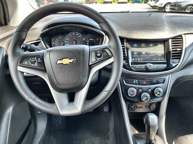 Used 2019 Chevrolet Trax LT w/ Driver Confidence Package AWD/4WD image 12