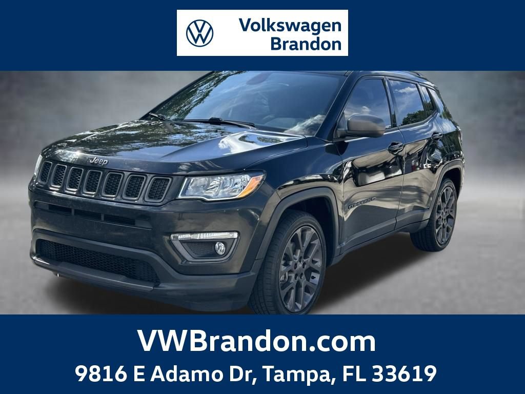 Used 2021 Jeep Compass Latitude FWD image 1