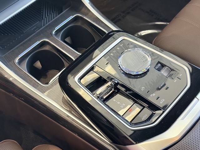 New 2026 BMW i7 M70 w/ Executive Package AWD/4WD image 20
