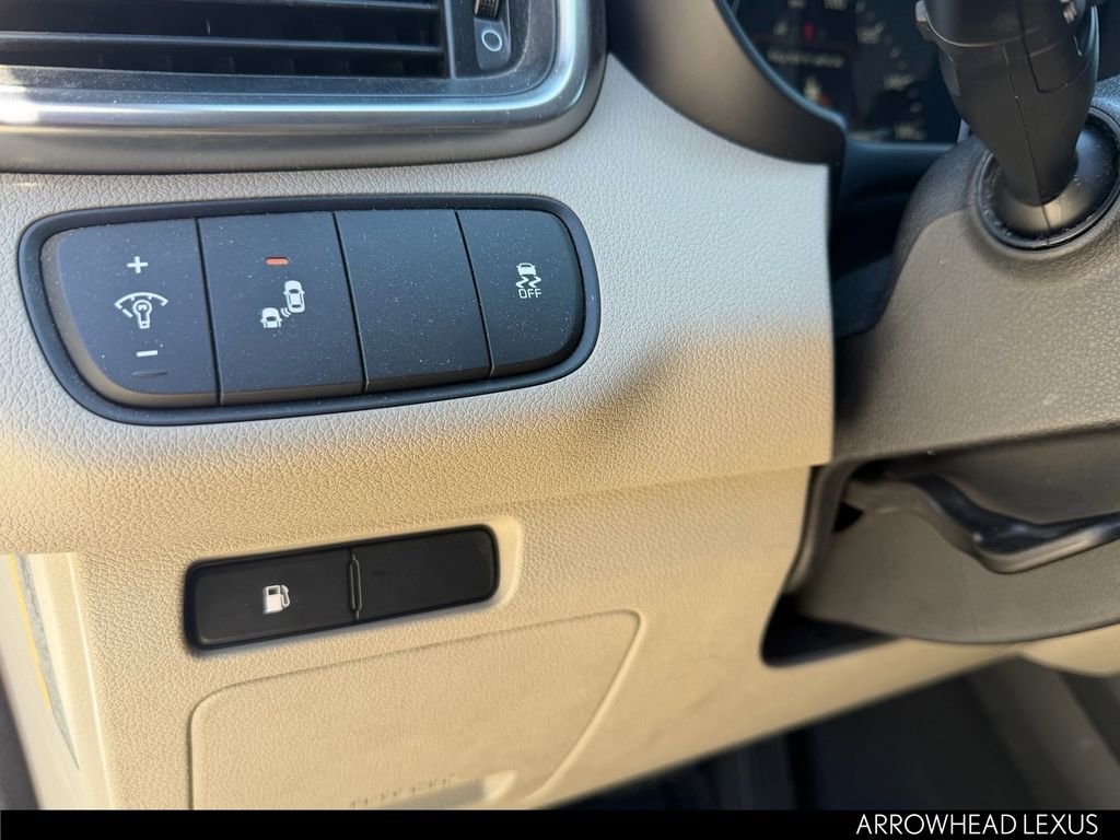 Used 2017 Kia Sorento EX image 23