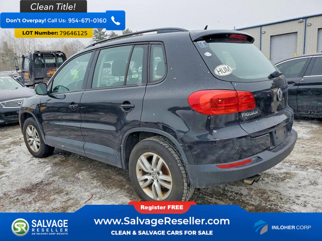 Used 2016 Volkswagen Tiguan S image 3