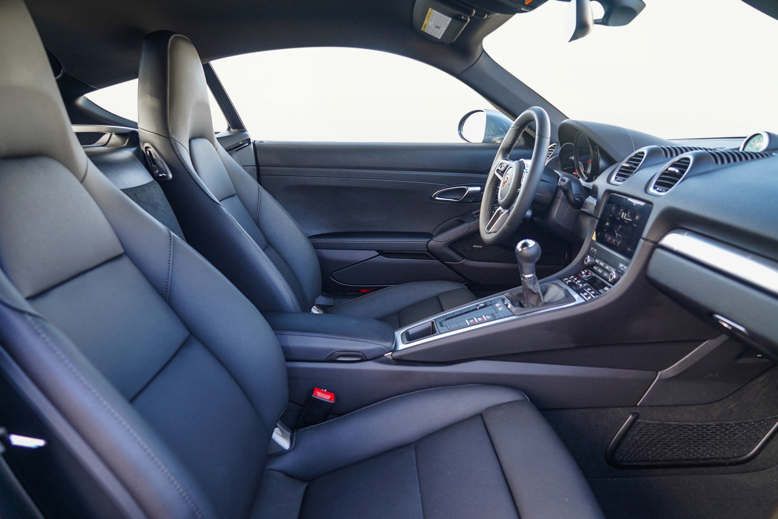 Used 2025 Porsche 718 Cayman S image 23