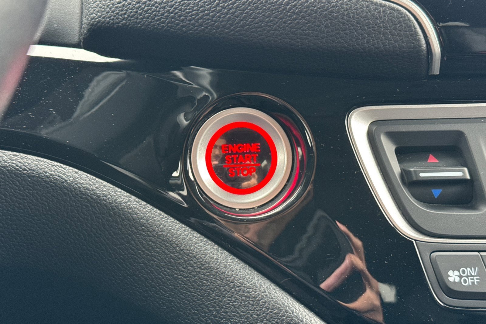 Used 2022 Honda Pilot Elite image 30