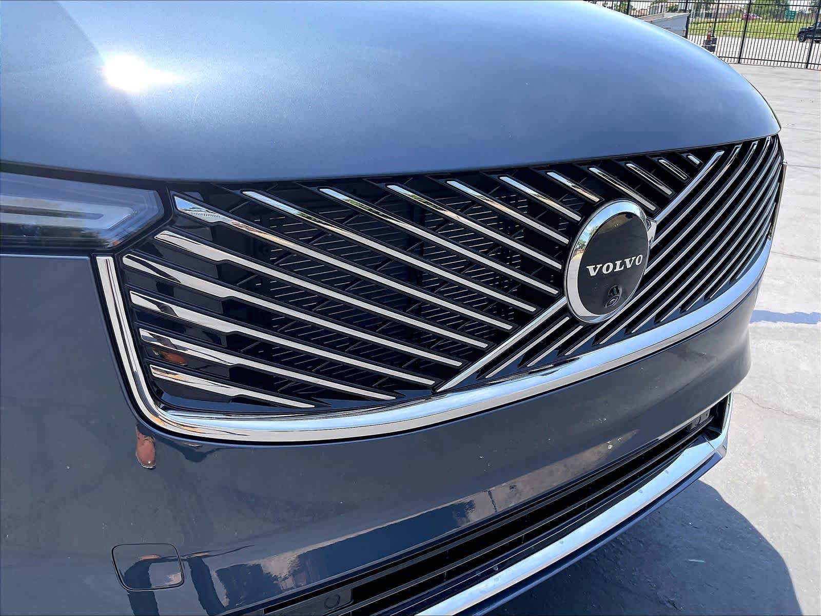 New 2026 Volvo XC90 T8 Plus w/ Protection Package AWD/4WD image 34