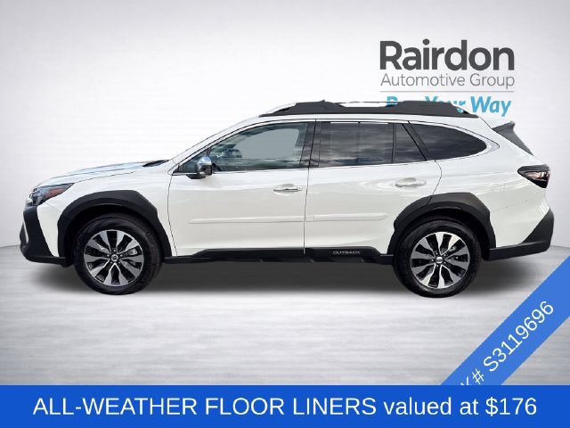 Used 2025 Subaru Outback Onyx Edition AWD/4WD image 4