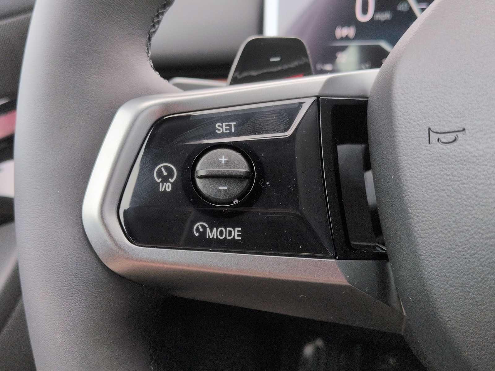 Used 2026 BMW 530i xDrive w/ M Sport Package AWD/4WD image 26