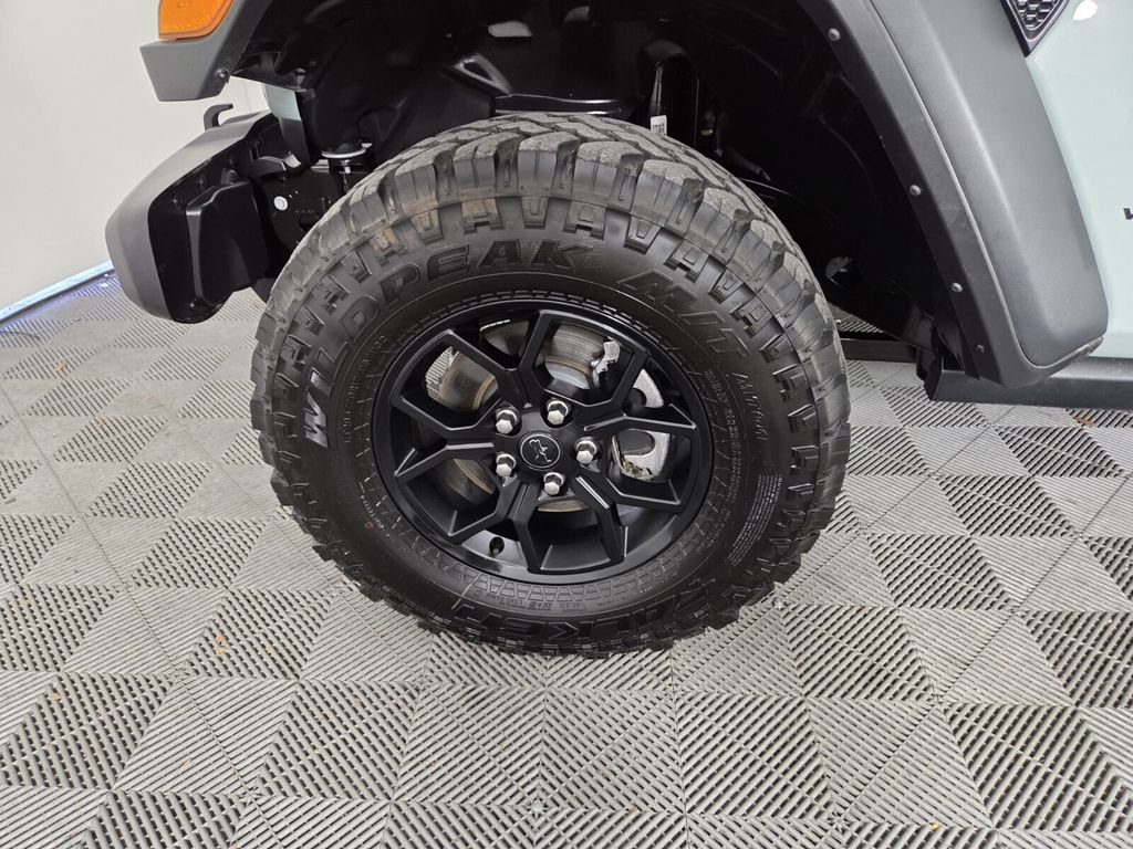 Certified 2024 Jeep Wrangler Willys image 11