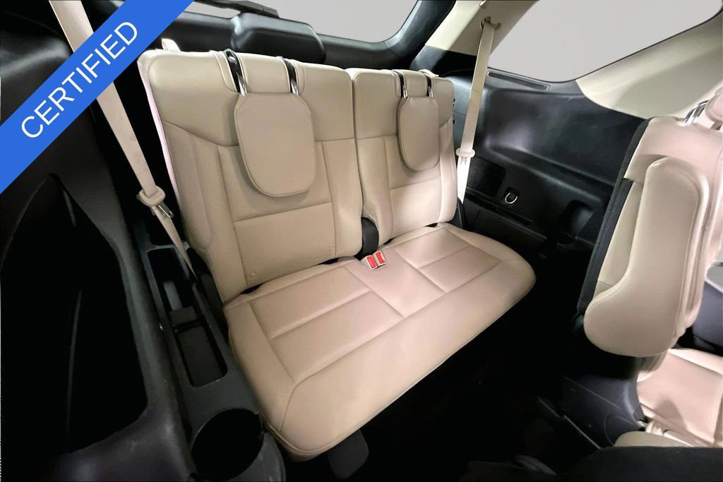 Used 2020 Ford Explorer XLT w/ Equipment Group 202A image 24