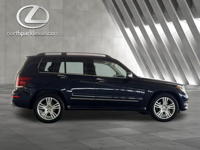 Used 2014 Mercedes-Benz GLK 250 BlueTEC 4MATIC image 4