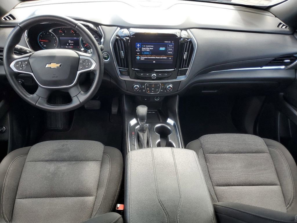 Used 2023 Chevrolet Traverse LT image 13