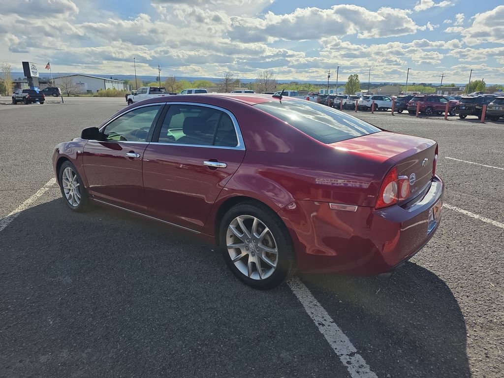 Used 2008 Chevrolet Malibu LTZ w/ Rear Power Package FWD image 5
