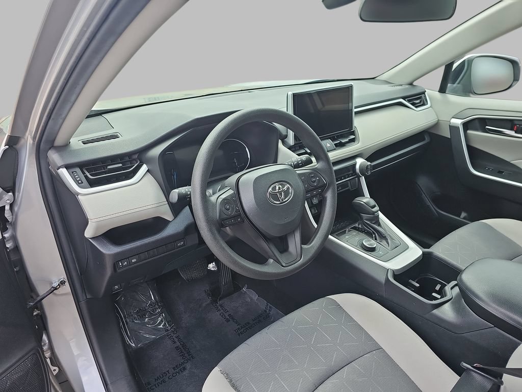 Used 2024 Toyota RAV4 XLE w/ Convenience Package AWD/4WD image 21