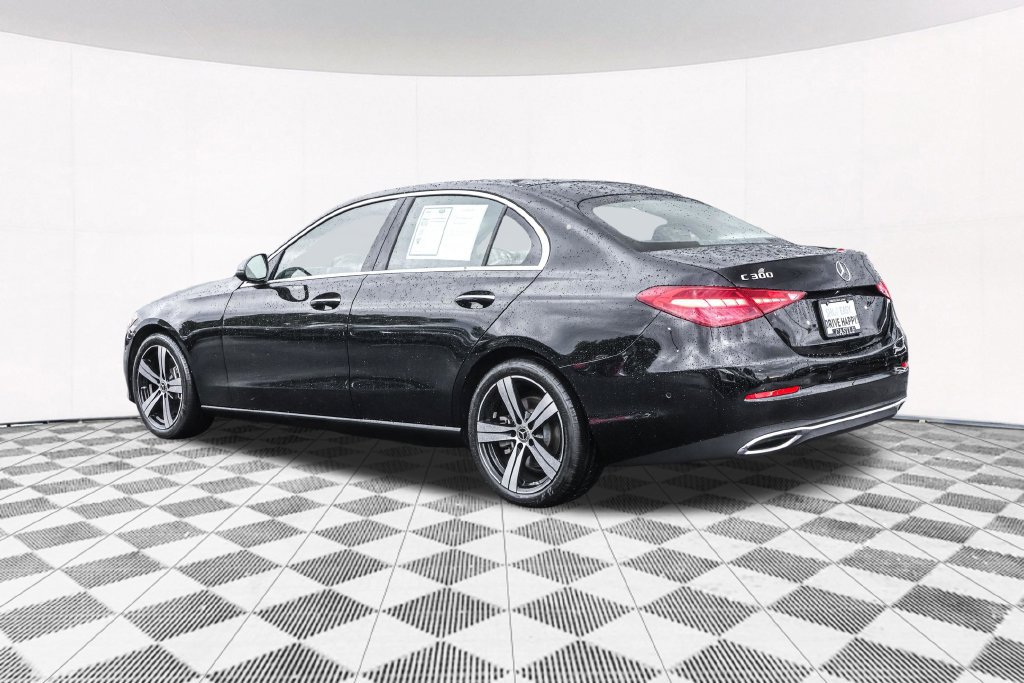 Used 2025 Mercedes-Benz C 300 4MATIC Sedan image 15