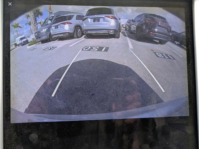 Used 2015 Tesla Model S 85D image 12