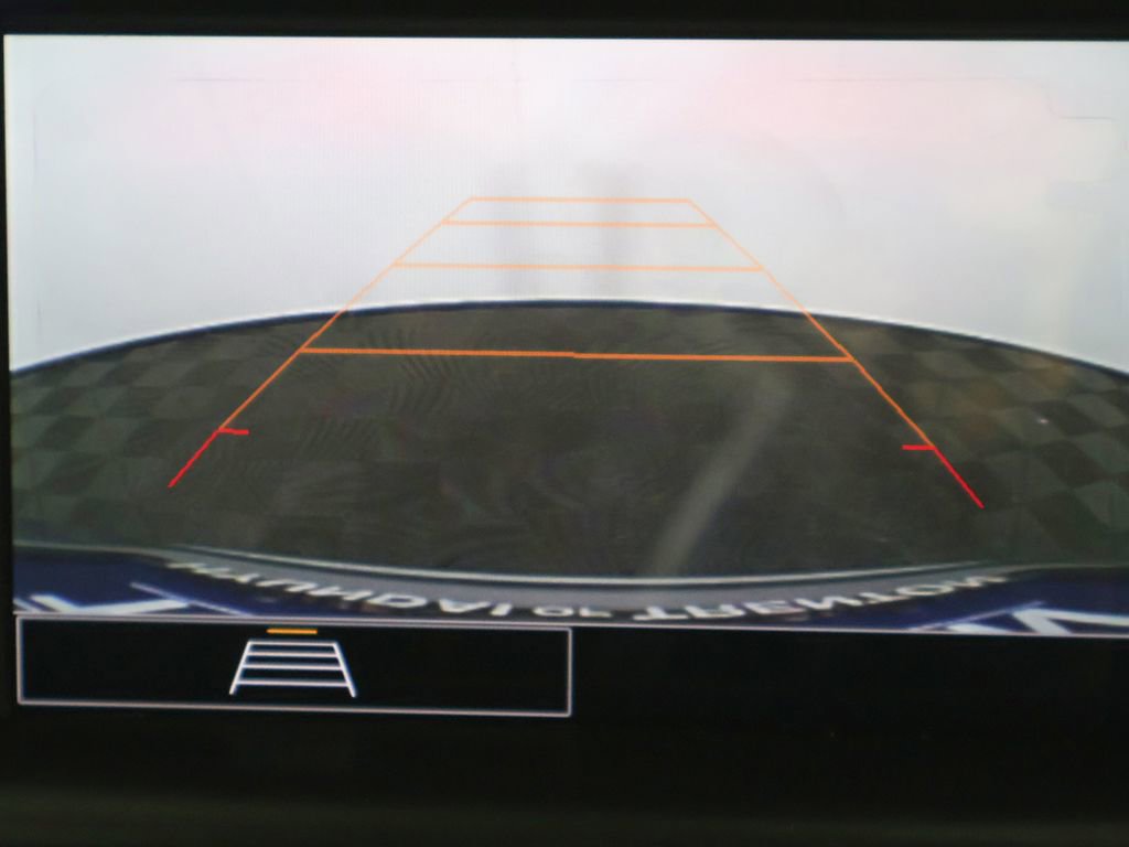 Used 2023 GMC Terrain SLE w/ Driver Convenience Package FWD image 40