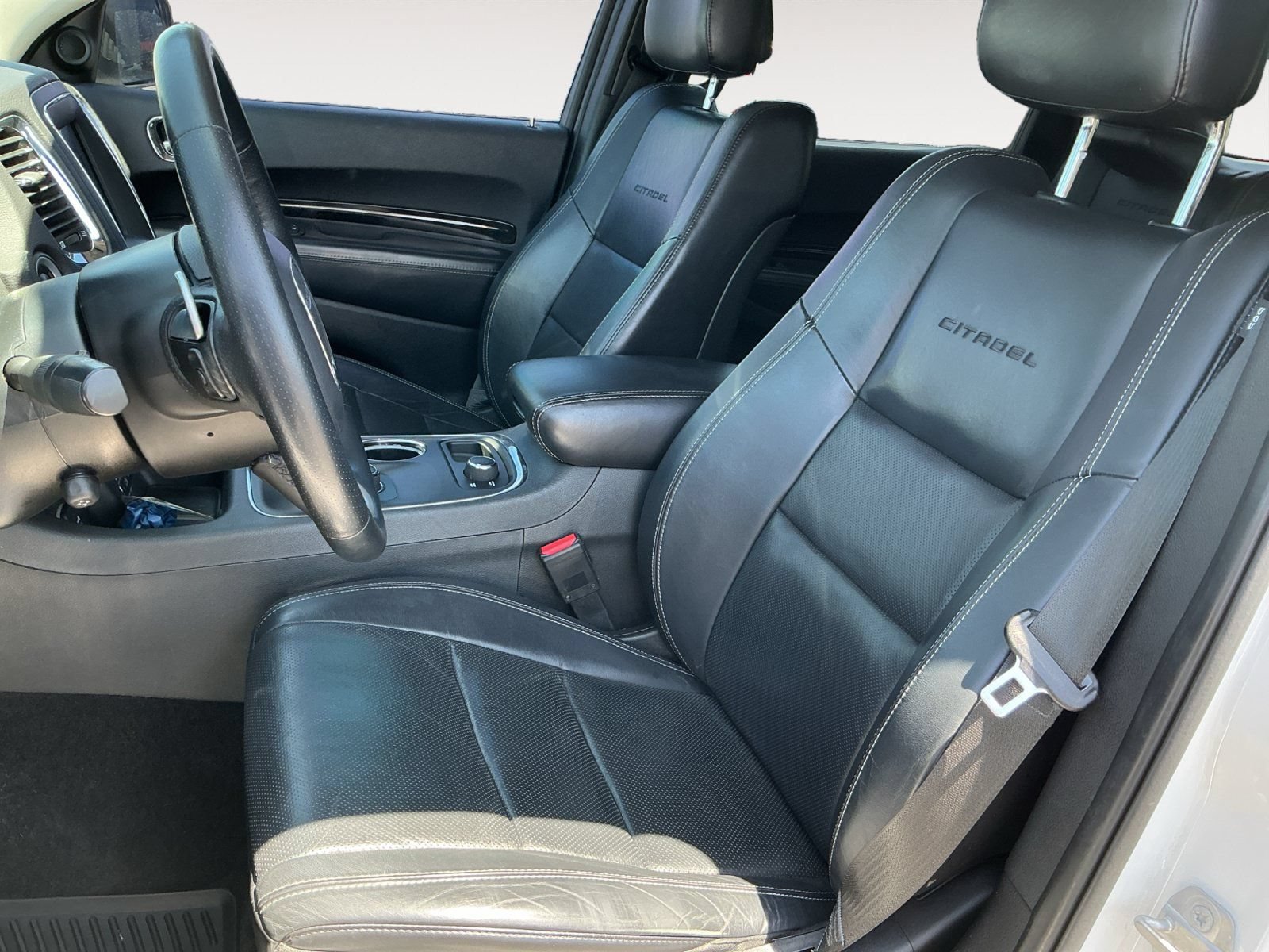 Used 2015 Dodge Durango Citadel w/ Technology Group AWD/4WD image 9