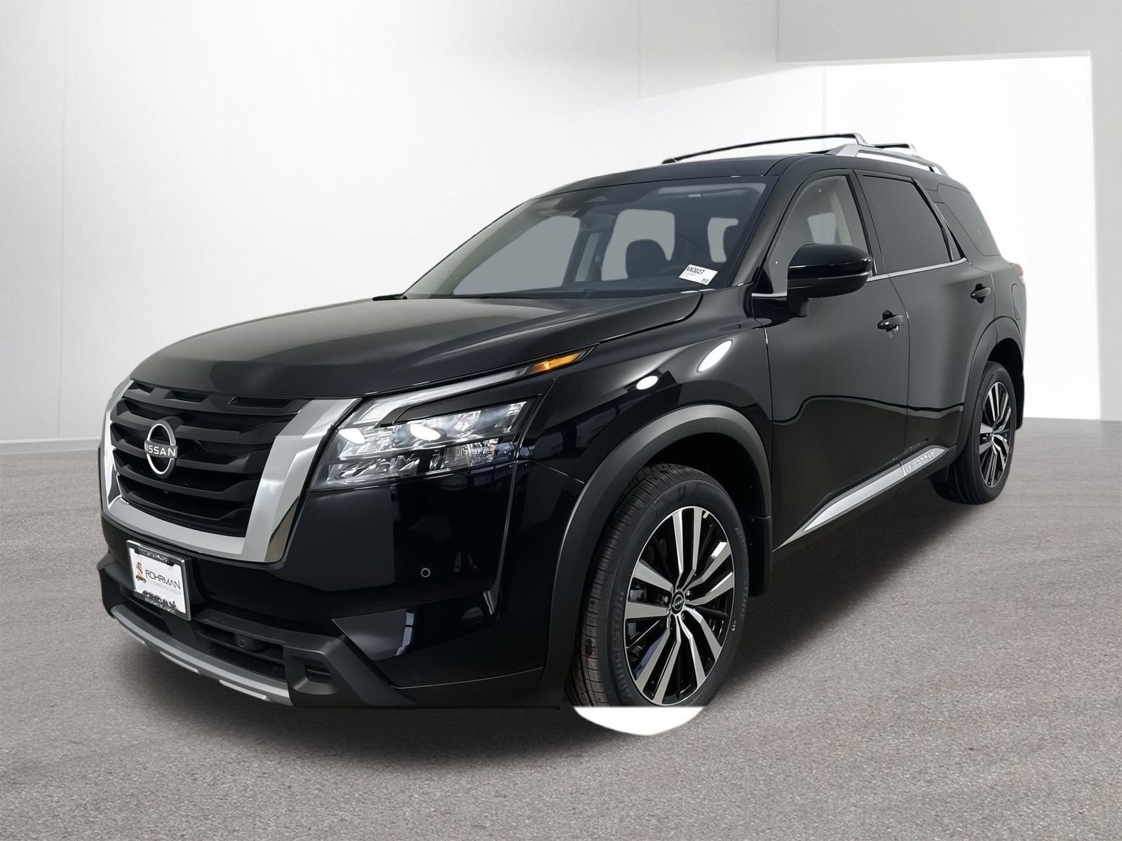New 2025 Nissan Pathfinder Platinum image 1
